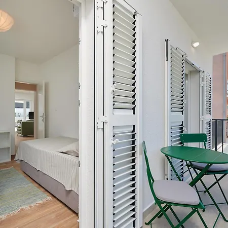 Apartman Nela & Sara - 2 *